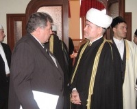 Председатель СМР Р. Гайнутдин и помощник полномочного представителя президента в Приволском федеральном округе А. Пыков